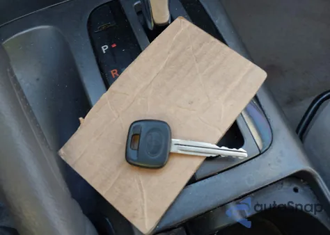 2005 Toyota Camry Le from USA, damaged, VIN 4T1BE32K05U539076